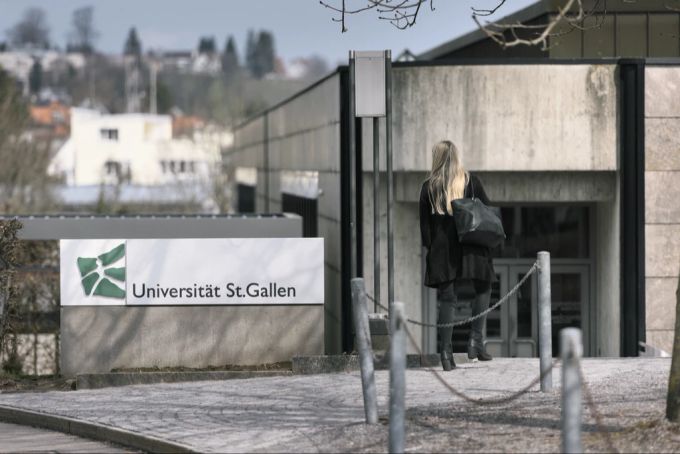 Die Universität St. Gallen sieht einen positiven Trend in der Schweizer Wirtschaft. Schweitzer Industrie steigt