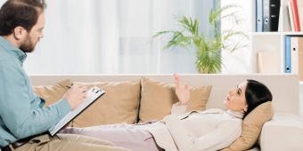 Patientin beim Psychiater