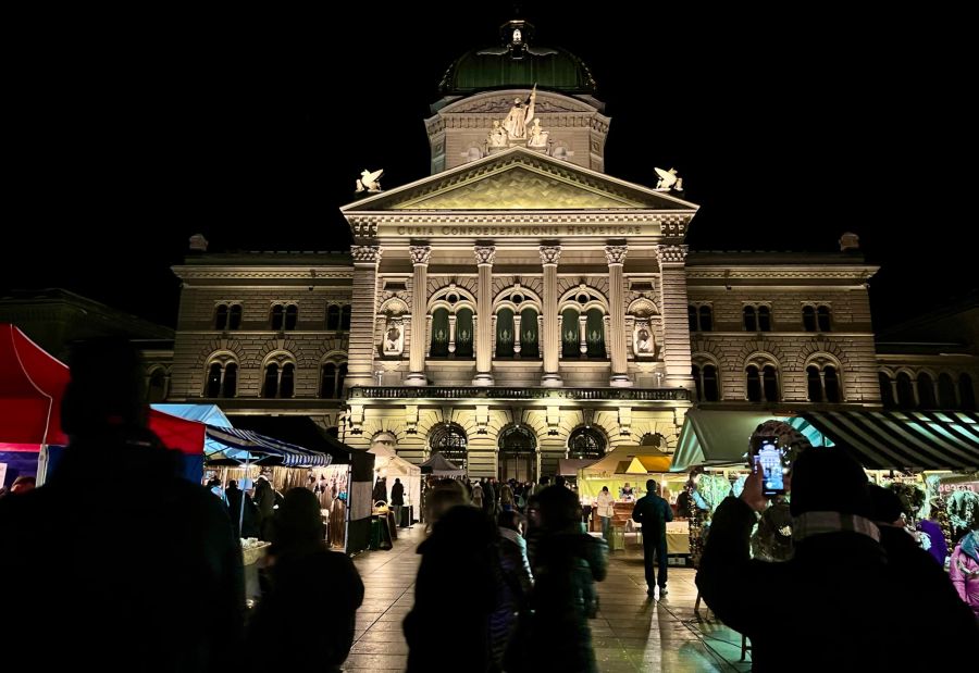 Zehntausende Besucherinnen und Besucher werden zum Volksfest in der Bundesstadt erwartet.