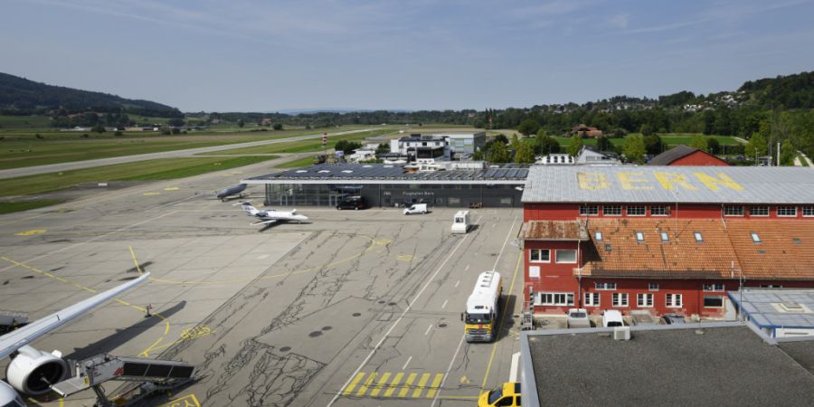 Der Flughafen Bern-Belp hat zum vierten Mal in Folge ein positives Geschäftsergebnis vorgelegt. (Archivbild)