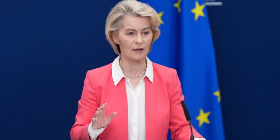 Ursula von der Leyen, Präsidentin der Europäischen Kommission (EU), spricht im EU-Hauptquartier. Foto: Marius Burgelman/AP/dpa