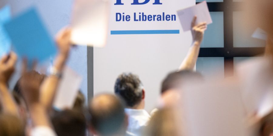 Die FDP-Delegierten stimmten am Dienstag klar für eine Zweierkandidatur für den Zürcher Regierungsrat.
