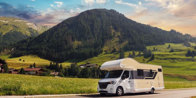 Camper Schweiz Stellplatz parkieren