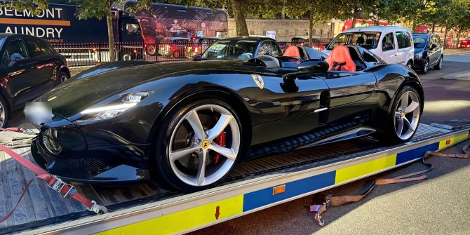 London Polizei Luxusauto