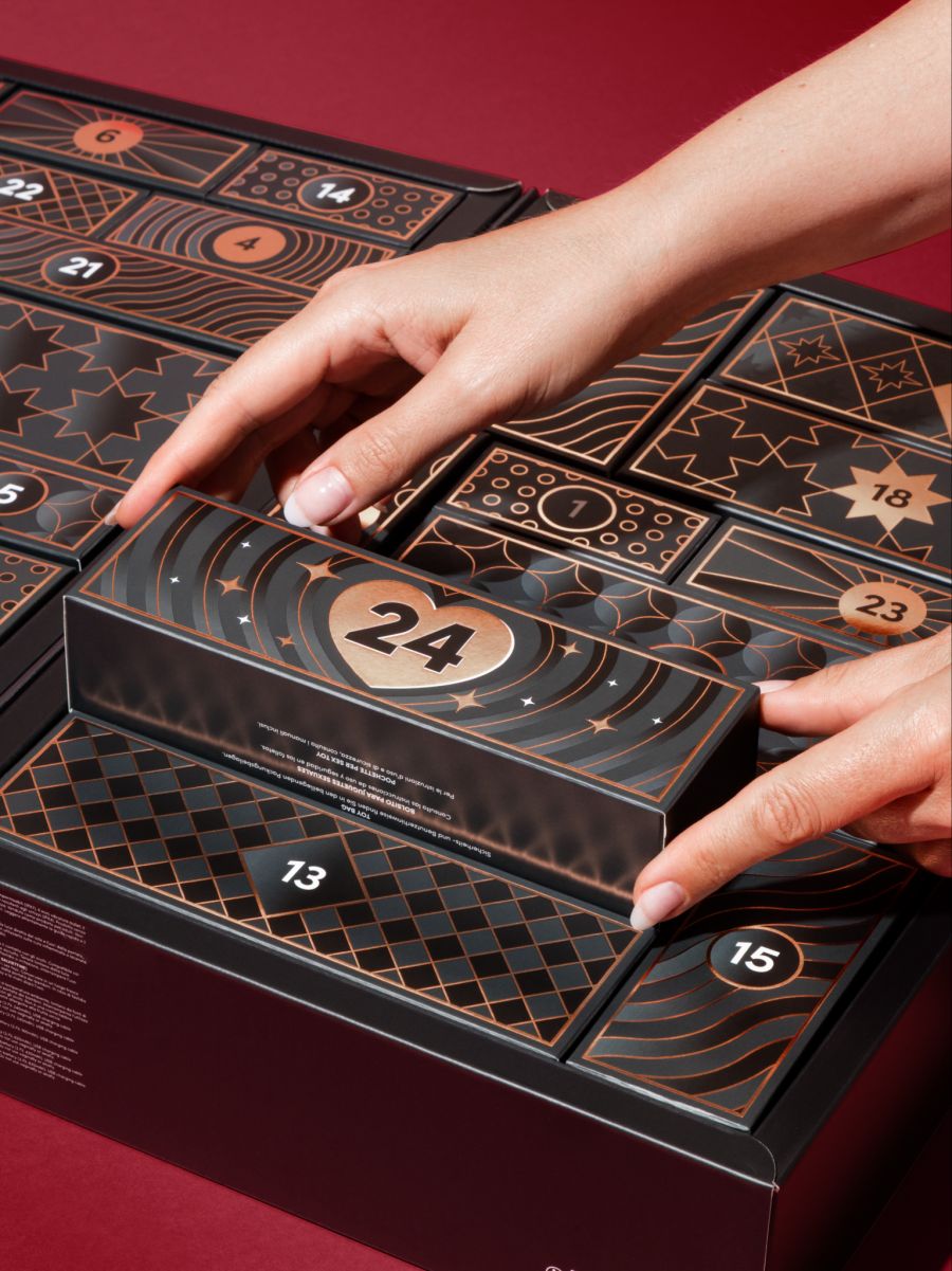 Die Toys werden im Adventskalender Deluxe edel verpackt.