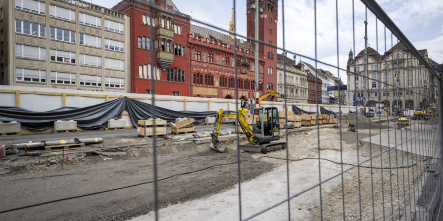 Die Initiative für eine tramfreie Basler Innenstadt ist gemäss Grossratsbeschluss rechtsgültig. Nun muss sich die Regierung eingehend damit befassen und kann ihr einen Gegenvorschlag...
