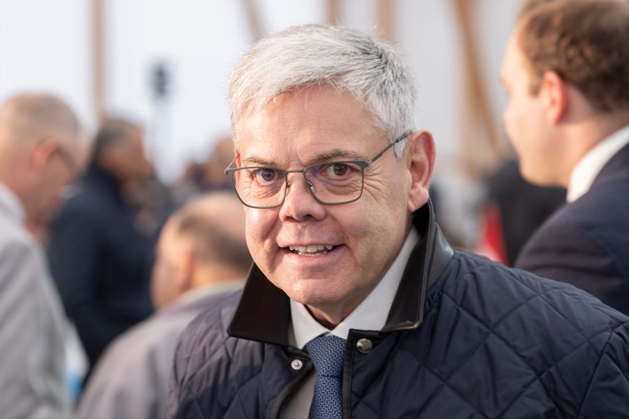... dem Luzerner SVP-Nationalrat Franz Grüter, ...