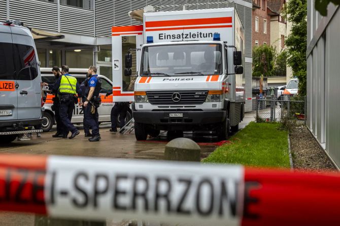 Messerattacke Mann Kindergartenkinder