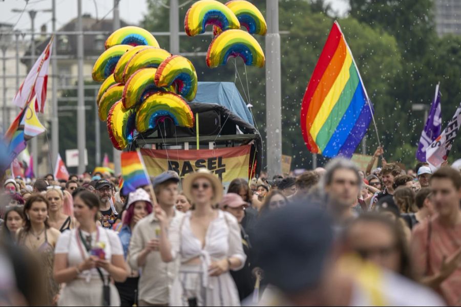 Ist wegen der neuen Facebook-Richtlinien besorgt. Die LGBTQIA+-Community in der Schweiz.