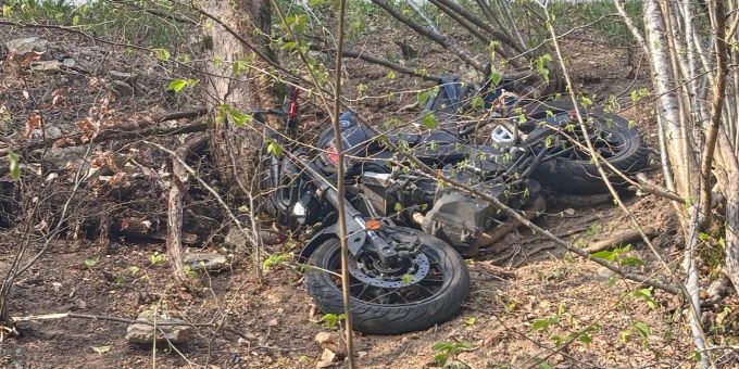 Tecknau BL - Motorradfahrer (16) bei Sturz schwer verletzt