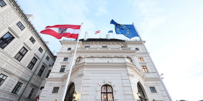 Österreich - ÖVP und SPÖ verhandeln allein über Koalition