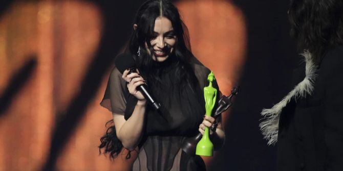 charli xcx brit awards