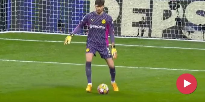 BVB mit CL-Pleite - Gregor Kobel: Zuerst Risiko-Pass, dann Glanz-Parade
