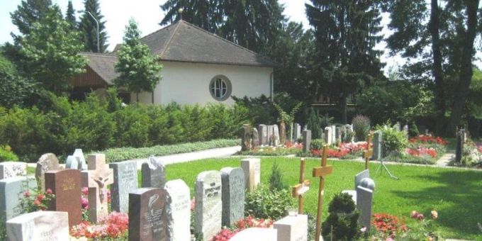 Über den Zustand des Herrliberger Friedhofs Humrigen war eine Trauernde so entsetzt, dass sie eine Petition zur Verschönerung einreichte. gemeinde herrliberg