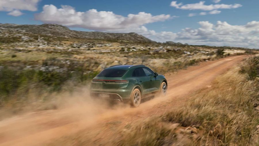 2024 Porsche Macan 4S