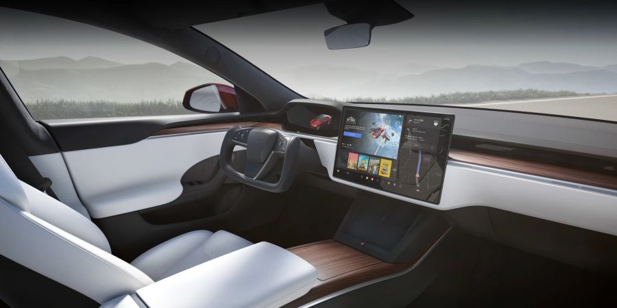 Automobilgeschichte: Cockpit Tesla S