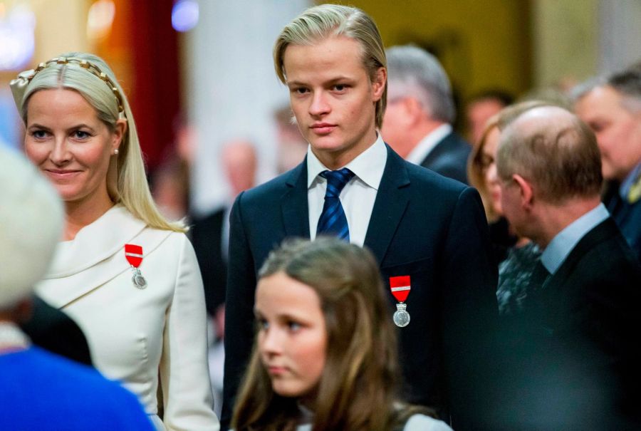 Kronprinzessin Mette-Marit 2015 mit ihrem Sohn Marius Borg Høiby. (Archivbild)