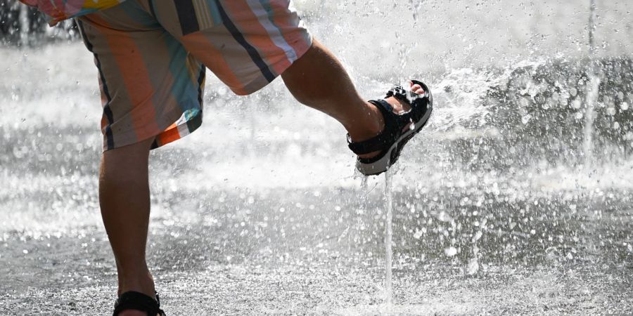 Mehr als 35 Grad registrierte der DWD in Bad Neuenahr-Ahrweiler in Rheinland-Pfalz