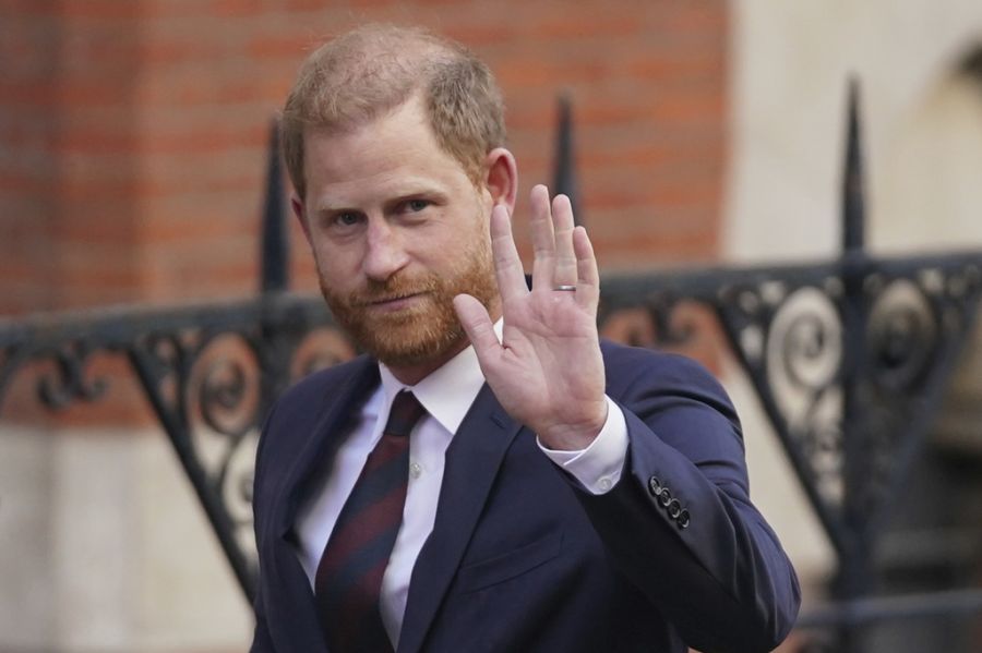 Dies sogar in den USA, wo der abtrünnige Prinz Harry mit seiner Ehefrau und ihren zwei Kindern lebt.