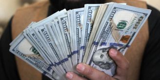 Dollar - Trumps Zölle wirken sich negativ auf US-Währung aus Dollar - Trumps Zölle wirken sich negativ auf US-Währung aus