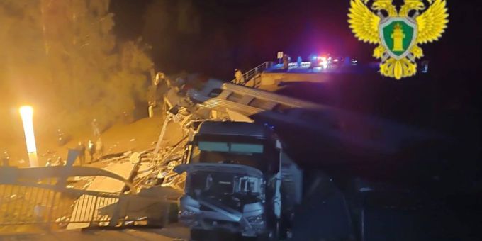 Russische Brückeneinstürze mit Toten und Verletzten als Terrorakt eingestuft. Brjansk