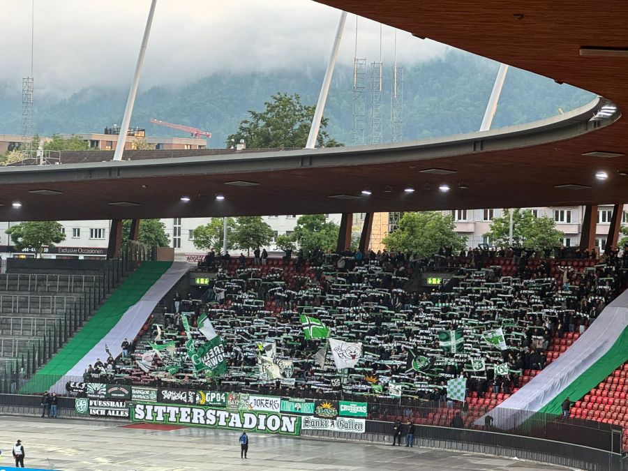 Die Gästekurve des FCSG.