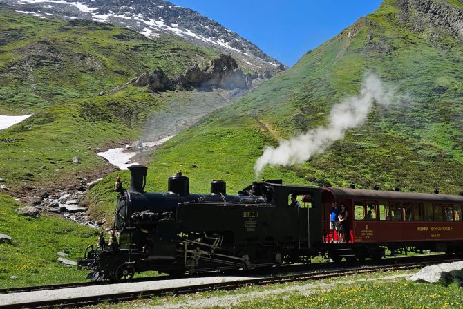 Berglandschaft Zug Lokomotive Dampf