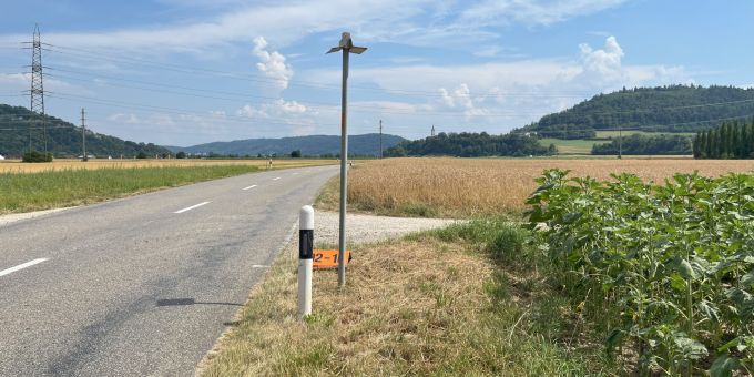 Villigen AG: Wegen Überholmanöver verunfallt. Villigen AG