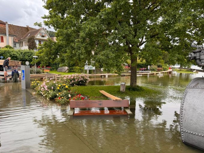 Hochwasser Jetzt Fliesst Auch Noch Schmelzwasser In Den Bodensee Nau Ch