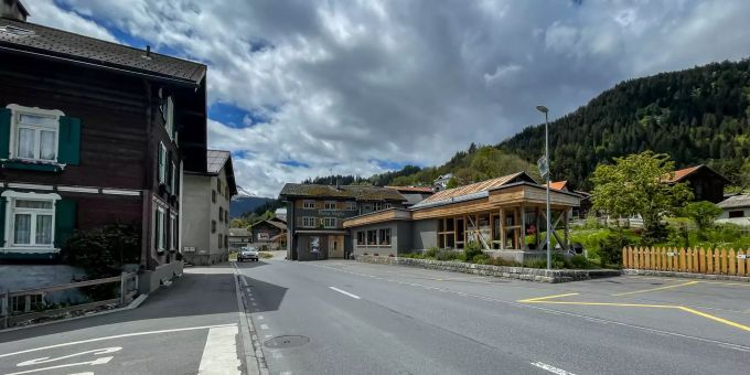 Dorfzentrum in Schluein. Dorfzentrum in Schluein.