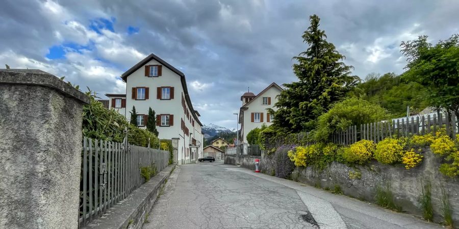 Das Dorfzentrum der Gemeinde Cazis.