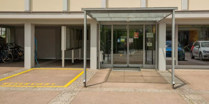 Gemeindeverwaltung in Ebnat-Kappel. Gemeindeverwaltung in Ebnat-Kappel.