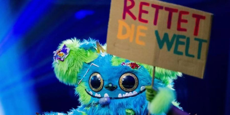 Grosses Rätsel: Mülli Müller in der Prosieben-Show «The Masked Singer». Wer steckt dahinter?. Foto: Rolf Vennenbernd/dpa