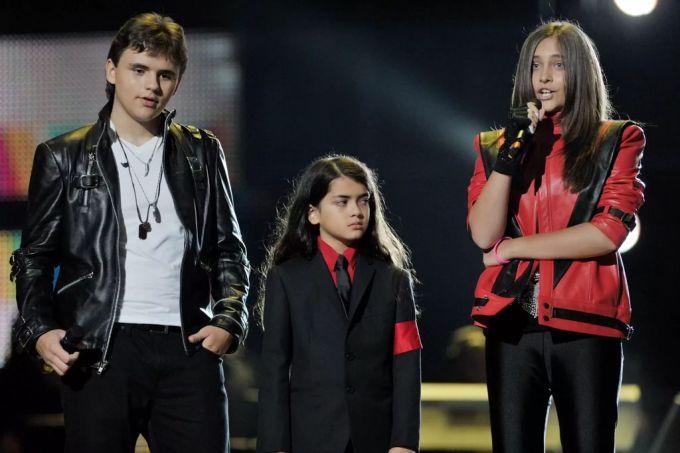Blanket Jackson