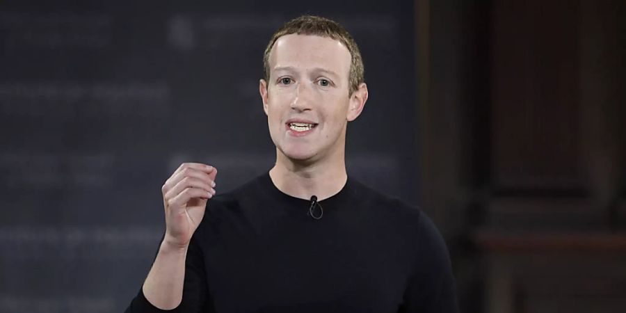 Facebook-Konzernchef  Mark Zuckerberg will laut einem Medienbericht das Unternehmen umbenennen. (Archivbild)