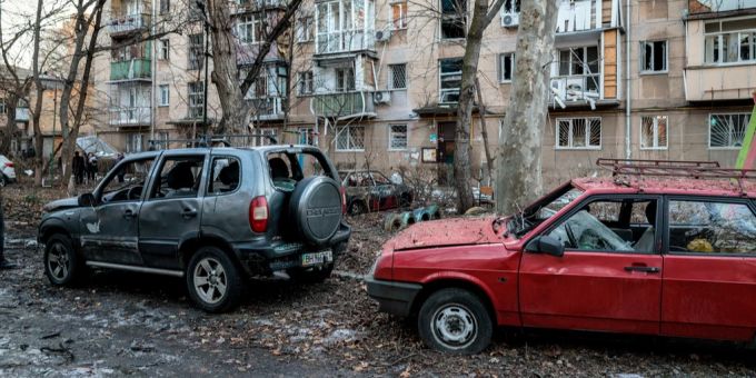 Tote Nach Russischen Angriffen In Ostukraine - Beschuss Von Odessa