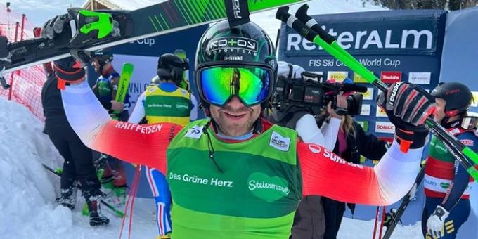 Podest-Serie - Jonas Lenherr Zweiter beim Skicross-Weltcup in Reiteralm