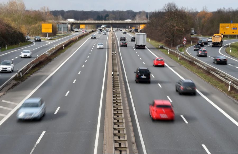 Auch Autos würden 2050 noch genutzt – aber darunter vor allem auch selbstfahrende.