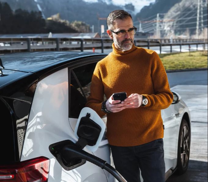 Entscheide dich für ein E-Auto und trage zu einer besseren CO2-Bilanz bei – es lohnt sich für alle! clyde