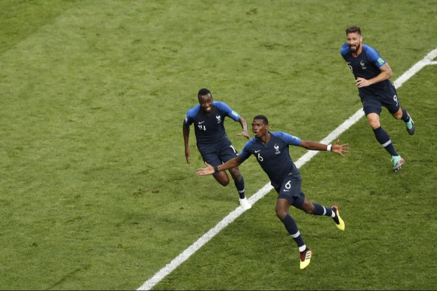 Im Final gegen Kroatien trifft er zum zwischenzeitlichen 3:1. Wenig später ist er Weltmeister.