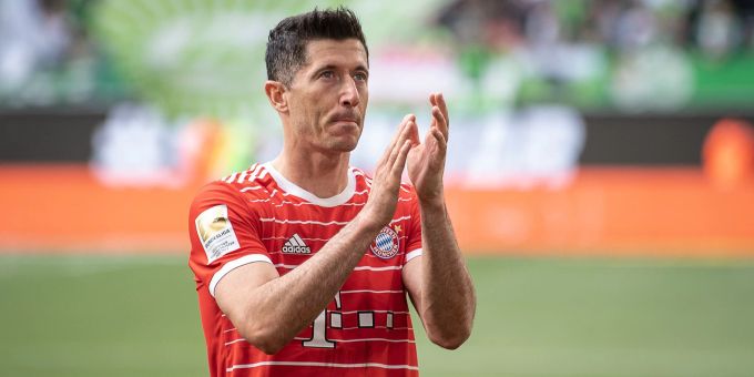 Robert Lewandowski will Bayern München in Richtung Barcelona verlassen. Bayern München