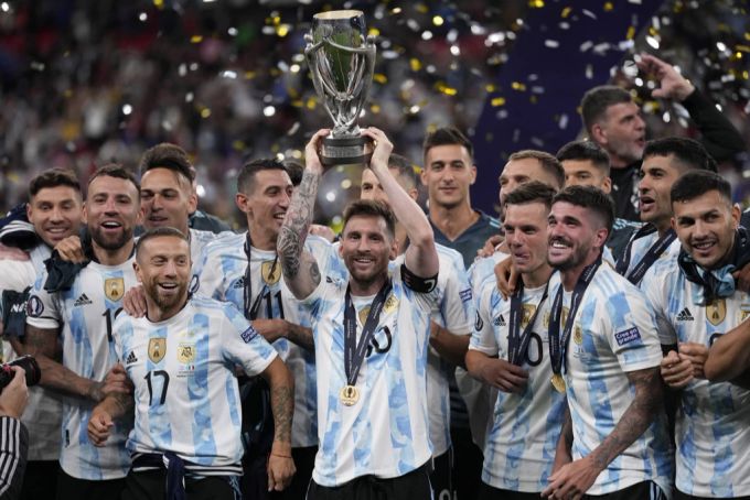 Argentinien gewinnt die von der Uefa und Conmebol durchgeführte «Finalissima» gegen Italien mit 3:0. uefa finalissima