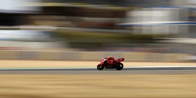Der Italiener Francesco Bagnaia fährt für Ducati am MotoGP Le Mans mit. MotoGP Le Mans