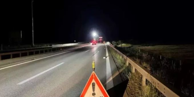 Nach Unfall geflüchteter Automobilist ermittelt.