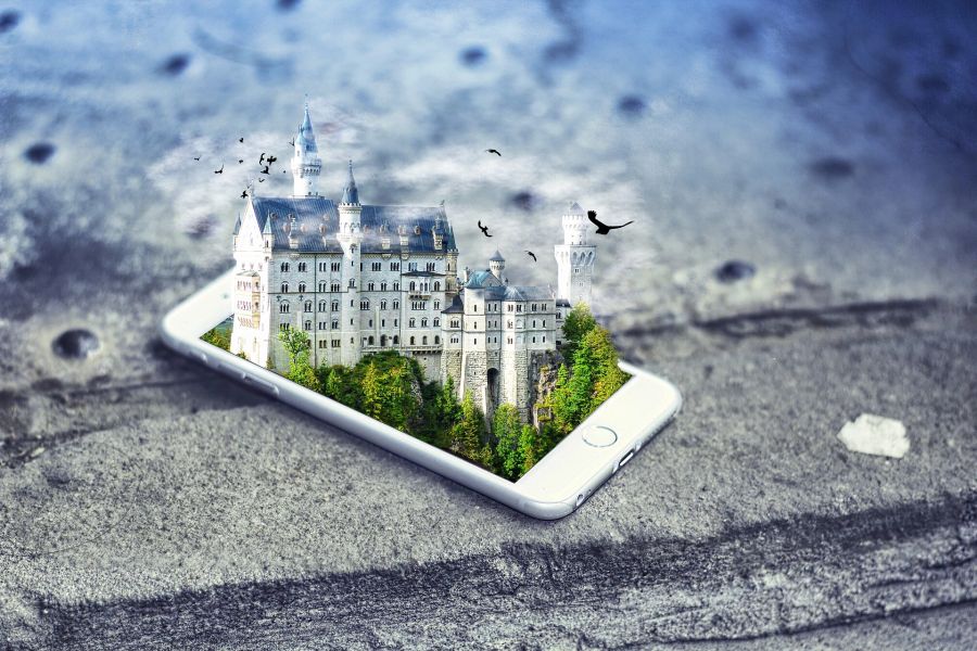 Smartphone Neuschwanstein Wald Virtuelle Realität