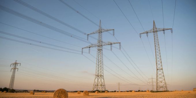 Strom-Kunden sollten sich bei Lieferproblemen oder drohender Insolvenz des Versorgers den Anbieter zeitnah wechseln. Strom-Kunden sollten sich bei Lieferproblemen oder drohender Insolvenz des Versorgers den Anbieter zeitnah wechseln.