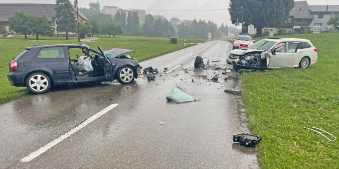 St. Pelagiberg: Zwei Verletzte bei Verkehrsunfall. St. Pelagiberg