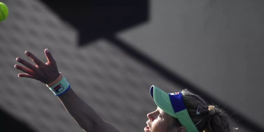Laura Siegemund hat die Halbfinalrunde ohne Niederlage abgeschlossen. Foto: Andy Brownbill/AP/dpa