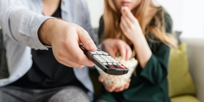 Replay TV wird teurer, wenn man Werbeblöcke überspringen will. Replay TV teurer