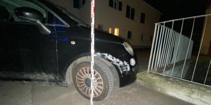 Die Autofahrerin war alkoholisiert. Die Autofahrerin war alkoholisiert.